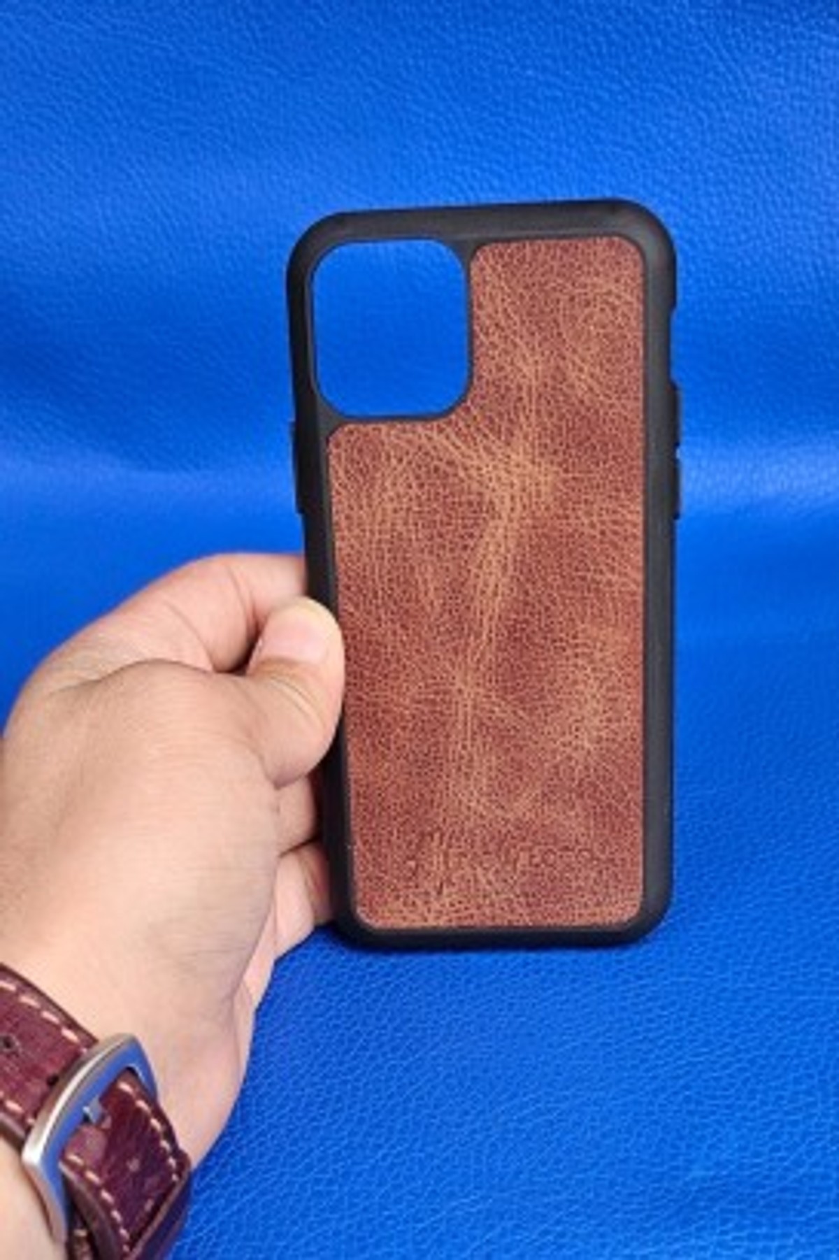 New Loco Hakiki Deri iPhone 11 Pro Kılıfı